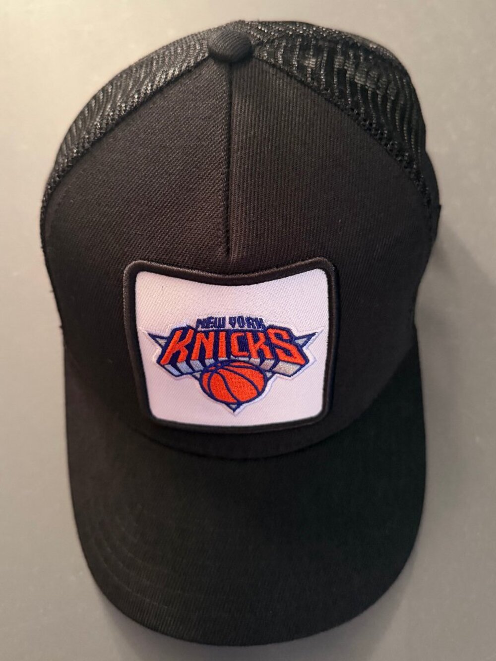 New York Knicks Ultra Game One Size Fits Most Hat NBA Black Adjustable - Picture 2 of 9